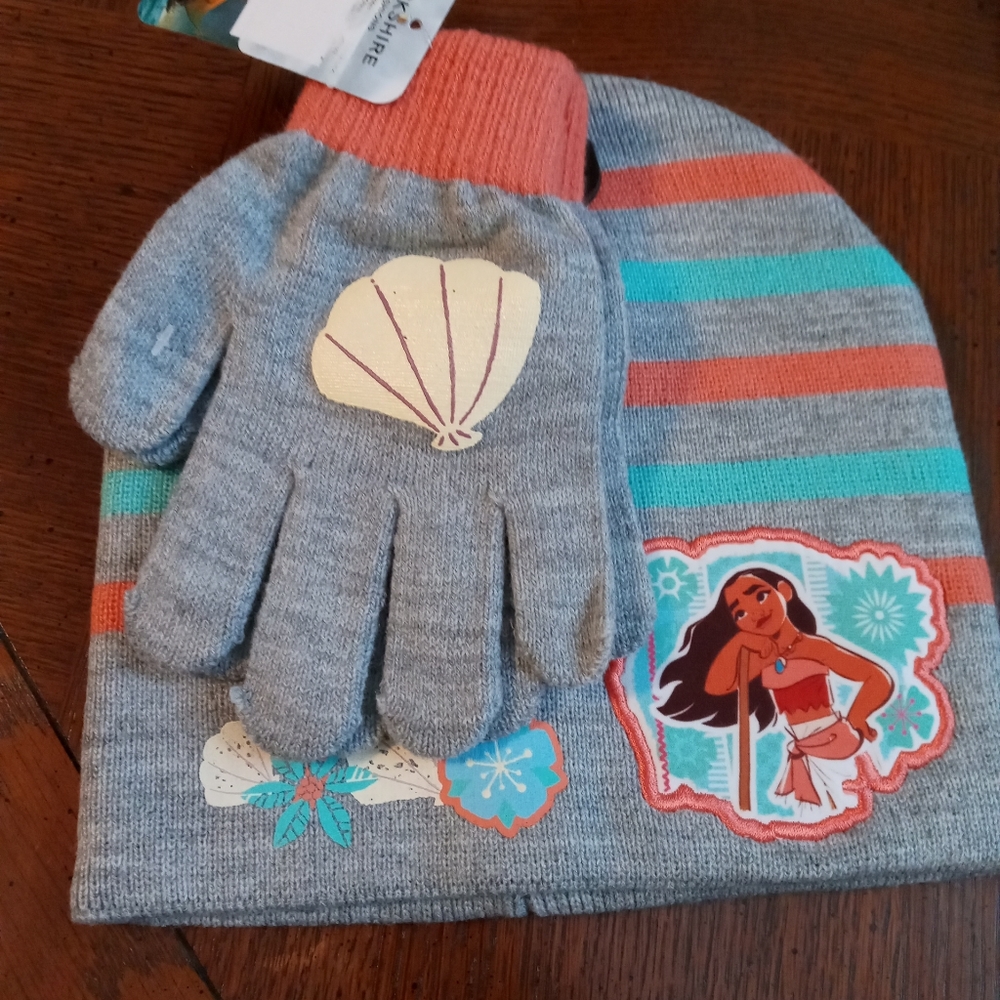 Hat - Picture 2 of 5